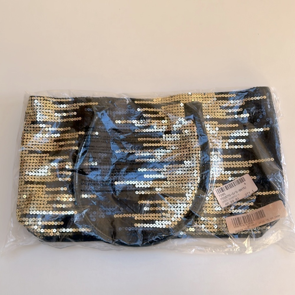 🆕 VENUS Black & Gold Sequined Tote Bag - Picture 7 of 7